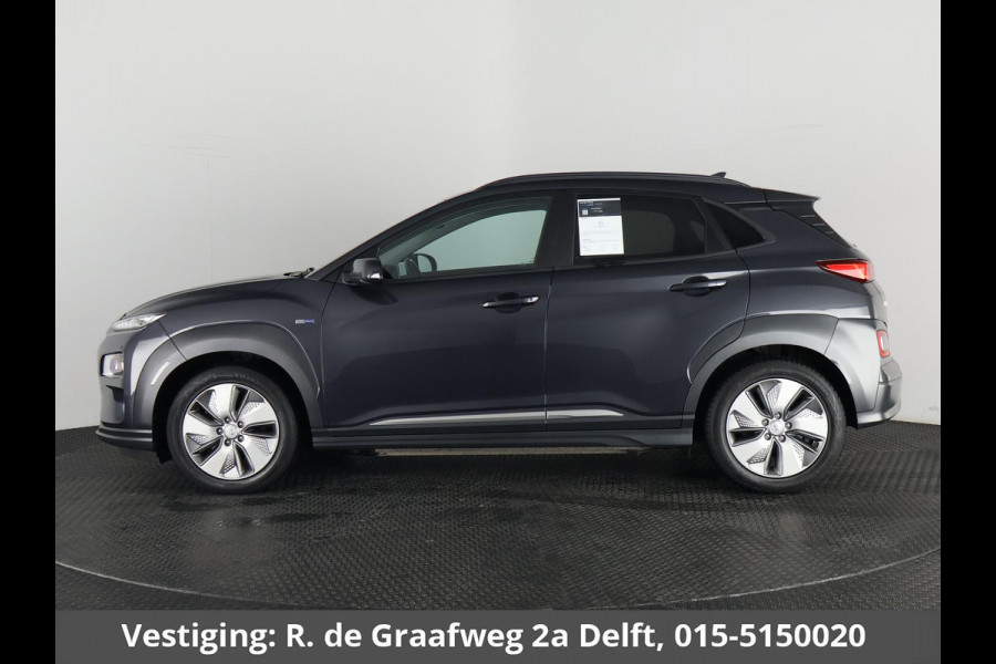 Hyundai Kona EV Premium 64 kWh | Schuif-Kanteldak | Stuur-& Stoelverwarming | Apple Carplay&AndroidAUTO | Leder | Camera |
