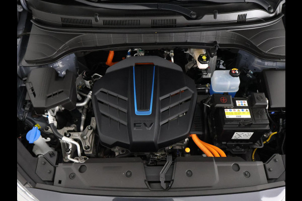 Hyundai Kona EV Premium 64 kWh | Schuif-Kanteldak | Stuur-& Stoelverwarming | Apple Carplay&AndroidAUTO | Leder | Camera |