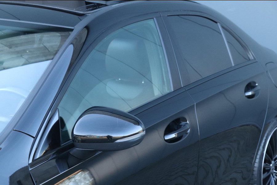 Mercedes-Benz A-Klasse 180 AMG | PANO | Sfeerverlichting | Camera | Nette auto!