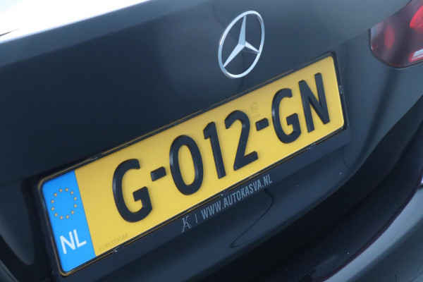 Mercedes-Benz A-Klasse 180 AMG | PANO | Sfeerverlichting | Camera | Nette auto!