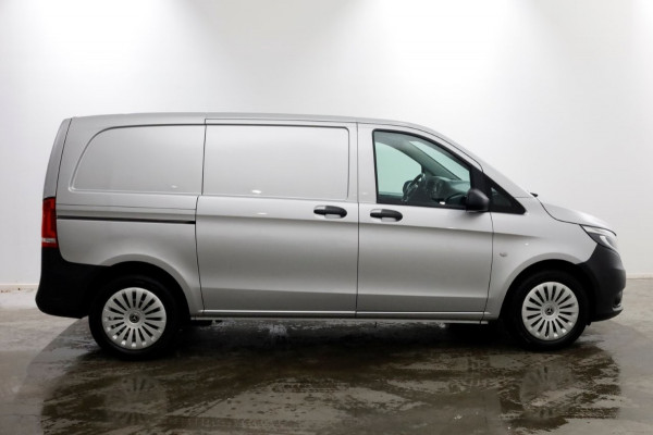 Mercedes-Benz Vito 114 CDI 136pk Compact 9G Automaat 2x Schuifdeur/LED/Camera/Inrichting 11-2022