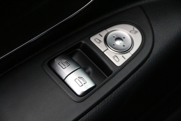 Mercedes-Benz Vito 190PK CDI | Aut. | DC | Facelift | 2x Schuifdeur | Cruise | Clima..