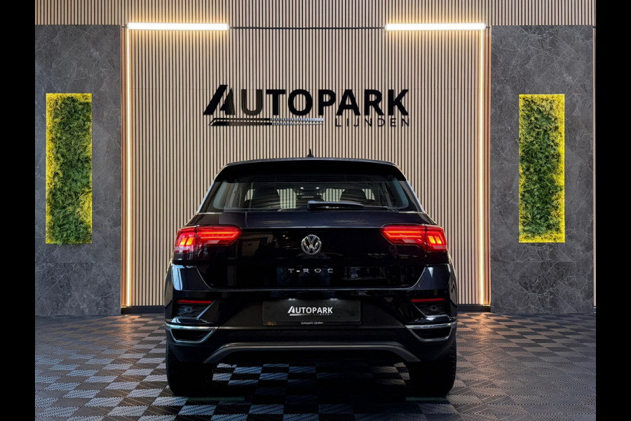 Volkswagen T-Roc 1.5 TSI Sport |AUTOMAAT|STOELVERWARMING|LANE ASSIST|PDC|APK|