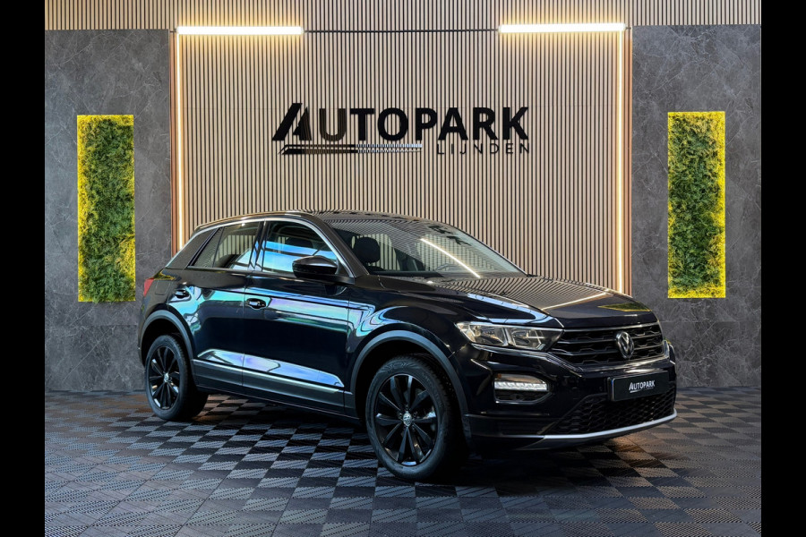 Volkswagen T-Roc 1.5 TSI Sport |AUTOMAAT|STOELVERWARMING|LANE ASSIST|PDC|APK|