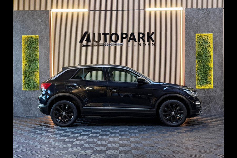 Volkswagen T-Roc 1.5 TSI Sport |AUTOMAAT|STOELVERWARMING|LANE ASSIST|PDC|APK|