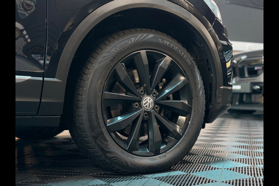 Volkswagen T-Roc 1.5 TSI Sport |AUTOMAAT|STOELVERWARMING|LANE ASSIST|PDC|APK|
