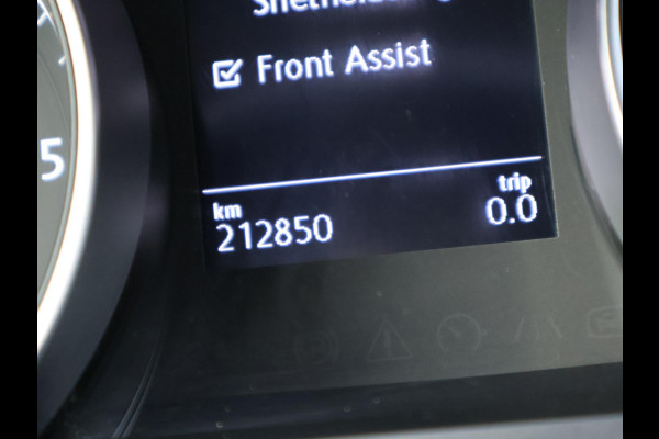 Volkswagen Golf 1.6 TDI 116 PK AUT. *1e EIGENAAR / BTW* + MASSAGE | CARPLAY | ADAPTIVE CRUISE | TREKHAAK | STOELVERW. | DAB