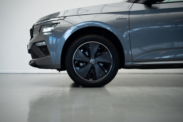 Škoda Kamiq 1.0 TSI Monte Carlo |Glazen Dak|Camera|ACC|Stoelverwarming|Stuurverwarming|Dodehoek|