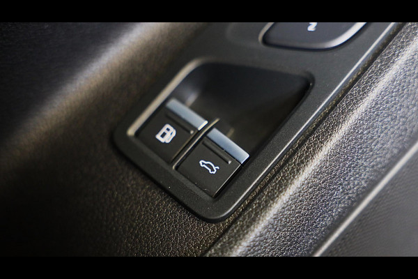 Audi Q3 45 TFSI e RSQ3 Look / 245 PK / Memory / 360 Camera / Sonos / ACC / Open Pano / Virtual Cockpit / Matrix / Pdc / 21 Inch