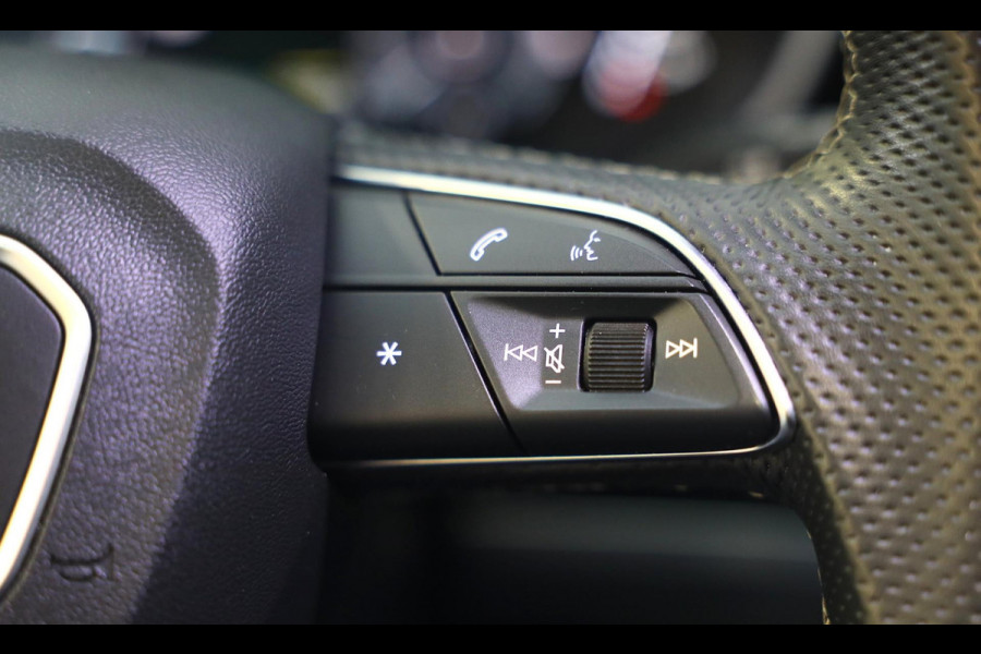 Audi Q3 45 TFSI e RSQ3 Look / 245 PK / Memory / 360 Camera / Sonos / ACC / Open Pano / Virtual Cockpit / Matrix / Pdc / 21 Inch