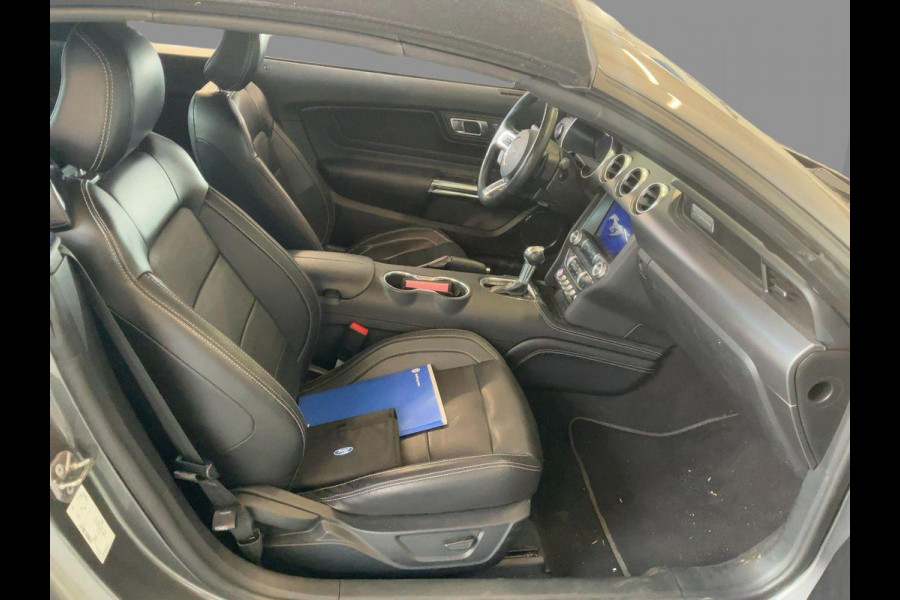 Ford Mustang Convertible 5.0 V8 GT 450pk | EU versie | Voorstoelen verwarmd en geventileerd | Bang&Olufsen | Achteruitrijcamera | Adaptive cruise control