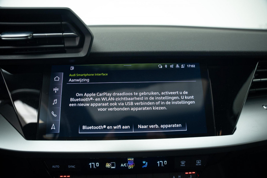 Audi A3 Sportback 30 TFSI S edition |Pano|Leder|Lane Assist|Stoelverwarming|