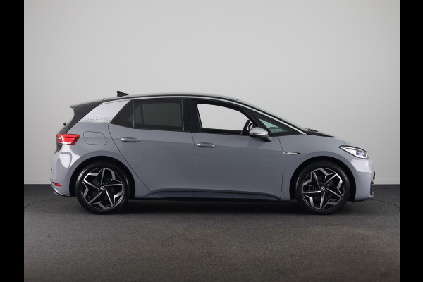 Volkswagen ID.3 First Plus 58 kWh | Navigatie | Parkeersensoren | Achteruitrijcamera | Stoelverwarming |