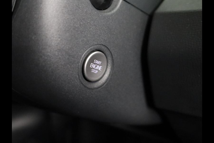 Volkswagen ID.3 First Plus 58 kWh | Navigatie | Parkeersensoren | Achteruitrijcamera | Stoelverwarming |