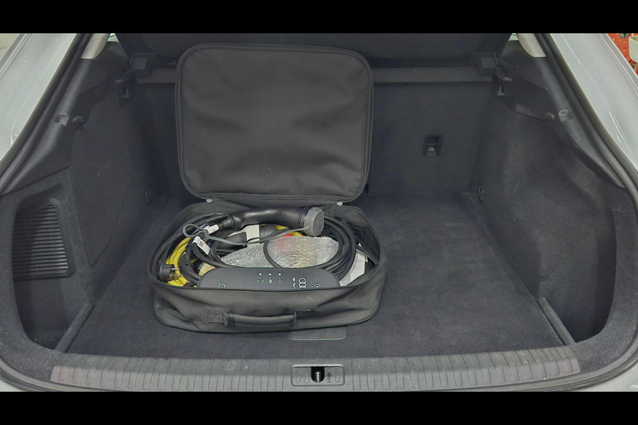 Audi Q3 Sportback 45 TFSI-e S-Line Keyless Camera Matrix Virtual