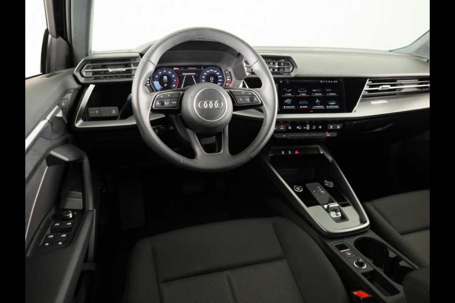 Audi A3 Sportback 30 TFSI Pro Line 110 pk S-tronic | Verlengde garantie | Navigatie via App | Parkeersensoren achter | Autom. airco |