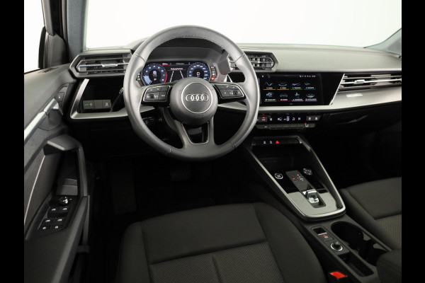 Audi A3 Sportback 30 TFSI Pro Line 110 pk S-tronic | Verlengde garantie | Navigatie via App | Parkeersensoren achter | Autom. airco |