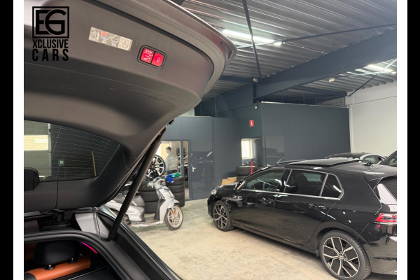 Mercedes-Benz GLC Coupé 300de 4MATIC Luxury Line AMG PANO BURMESTER