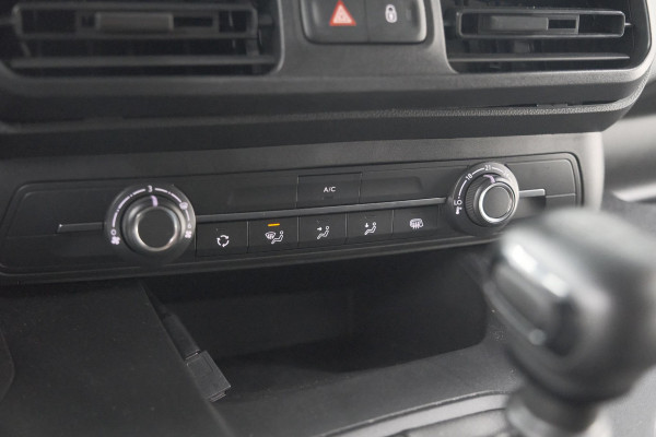 Peugeot Partner 1.5 BlueHDi 100 S&S L1 | Trekhaak | Camera | Apple Carplay | Laadruimte-Pakket