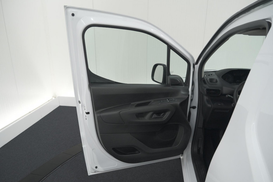 Peugeot Partner 1.5 BlueHDi 100 S&S L1 | Trekhaak | Camera | Apple Carplay | Laadruimte-Pakket