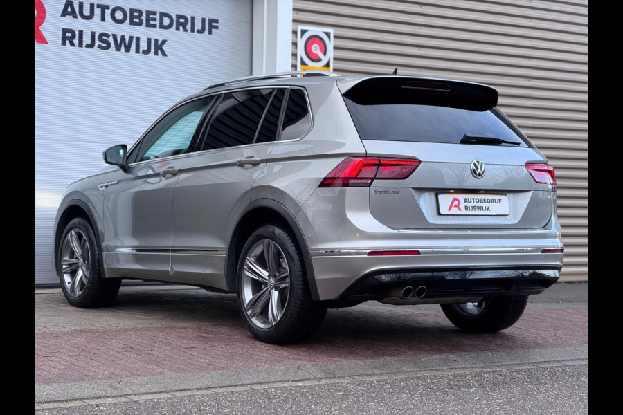 Volkswagen Tiguan 2.0 TSI 4Motion Highline Pano/Blindspot/Virtual