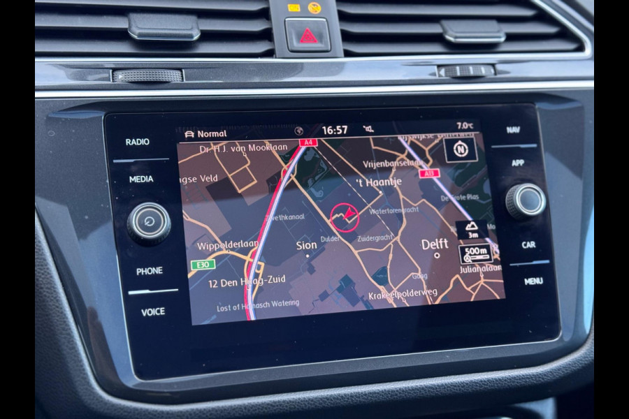 Volkswagen Tiguan 2.0 TSI 4Motion Highline Pano/Blindspot/Virtual