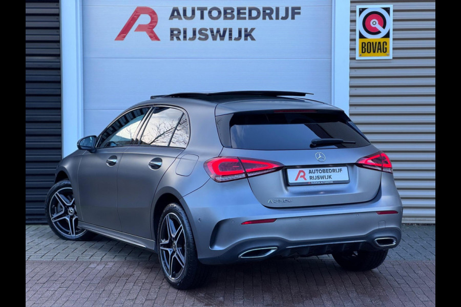 Mercedes-Benz A-Klasse 250 e AMG Line Pano/360/Memory/Sfeer