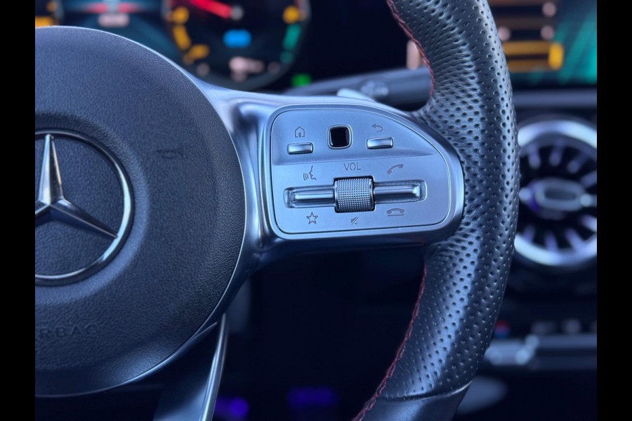 Mercedes-Benz A-Klasse 250 e AMG Line Pano/360/Memory/Sfeer