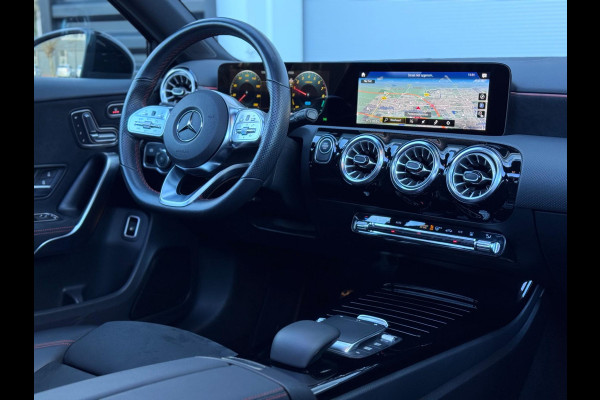 Mercedes-Benz A-Klasse 250 e AMG Line Pano/360/Memory/Sfeer