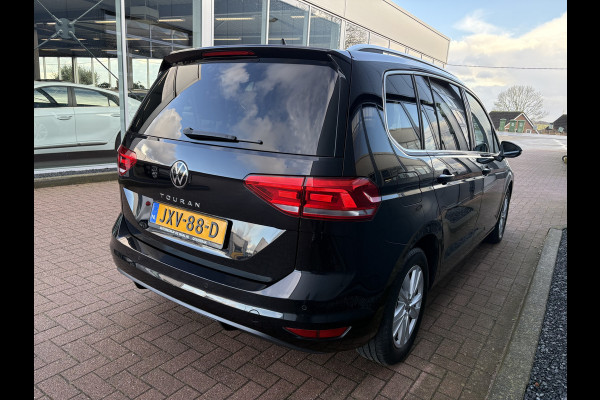 Volkswagen Touran 1.5 TSi 150pk Highline 7-persoons NAVI/CARPLAY/CLIMA/ADAPT/CRUISE/PDC