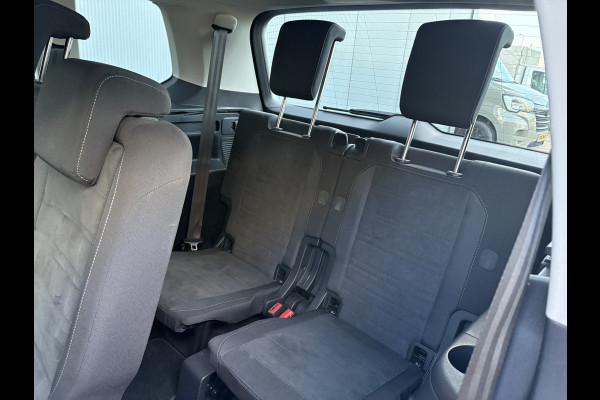 Volkswagen Touran 1.5 TSi 150pk Highline 7-persoons NAVI/CARPLAY/CLIMA/ADAPT/CRUISE/PDC