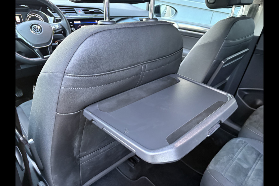 Volkswagen Touran 1.5 TSi 150pk Highline 7-persoons NAVI/CARPLAY/CLIMA/ADAPT/CRUISE/PDC