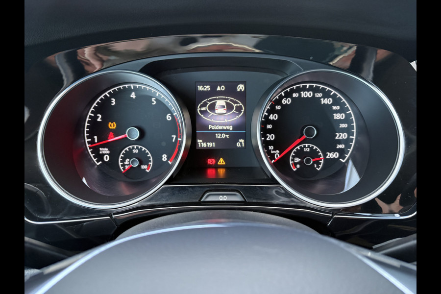 Volkswagen Touran 1.5 TSi 150pk Highline 7-persoons NAVI/CARPLAY/CLIMA/ADAPT/CRUISE/PDC