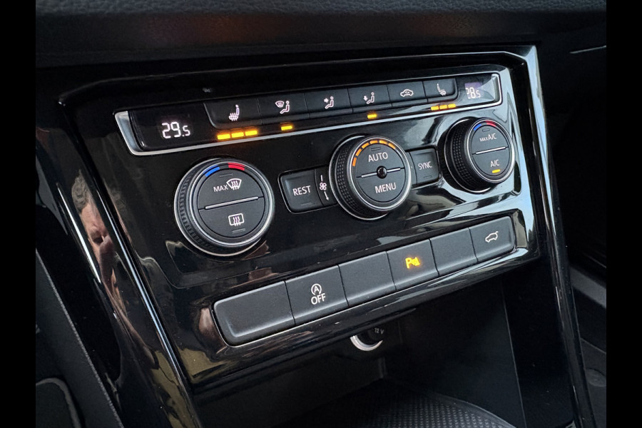 Volkswagen Touran 1.5 TSi 150pk Highline 7-persoons NAVI/CARPLAY/CLIMA/ADAPT/CRUISE/PDC