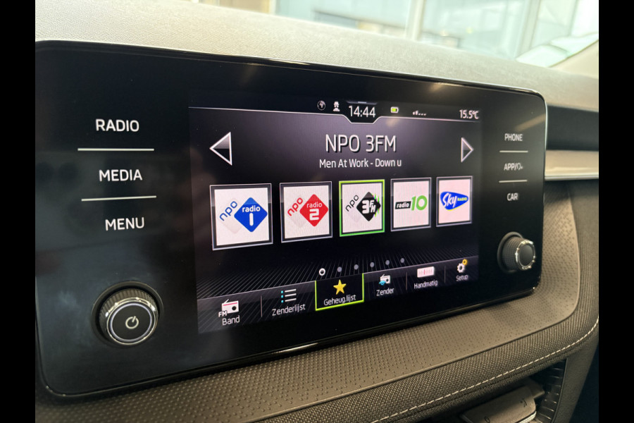 Škoda Fabia 1.0 TSi 95pk Business Edition 5-drs. PANORAMADAK/KEYLESS/VIRTUAL/CARPLAY/PDC/ADAPT.CRUISE/WINTERPACK