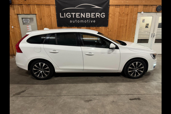 Volvo V60 2.0 T3 Polar+ Dynamic CRUISE, CLIMA, ALL-IN PRIJS