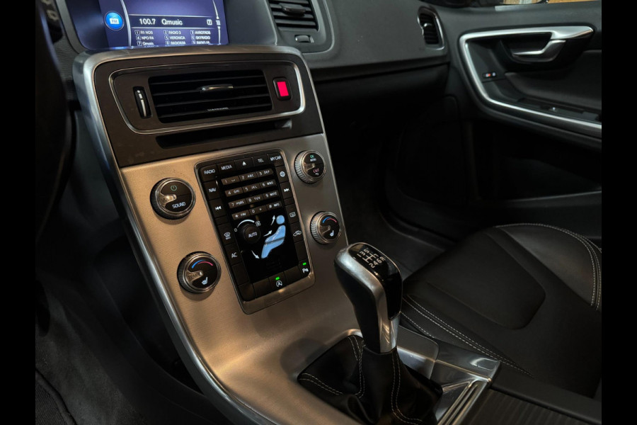 Volvo V60 2.0 T3 Polar+ Dynamic CRUISE, CLIMA, ALL-IN PRIJS