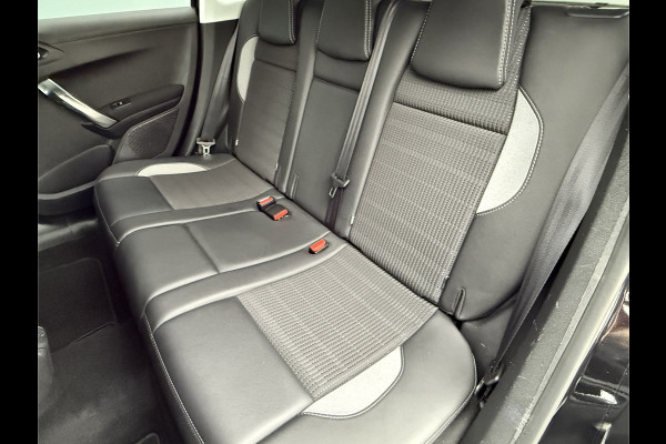 Peugeot 2008 BWJ 2019 | 1.2T 111pk Allure | TREKHAAK | CLIMA | NAVI | PDC | HALF LEER | CARPLAY | CAMERA A |