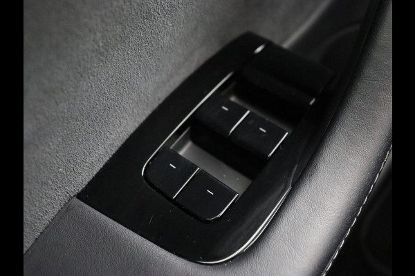 Tesla Model 3 Long Range AWD 75kWh | Panoramadak | Autopilot | Leder | Stoelverwarming | Full LED | Navigatie | Keyless | 18'' | Camera