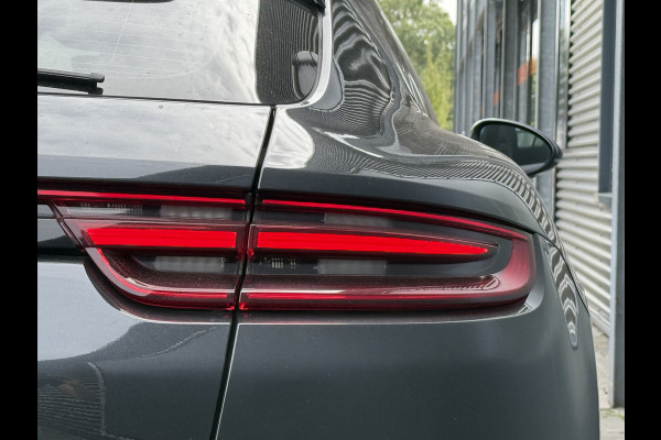 Porsche Panamera Sport Turismo BWJ 2019 | 2.9 601PK 4 E-Hybrid NL AUTO | LEER | PANO | 21'' LMV | CAMERA | LEER | AD CRUISE | CARPLAY | BOSE | PDC | LUCHTVERING