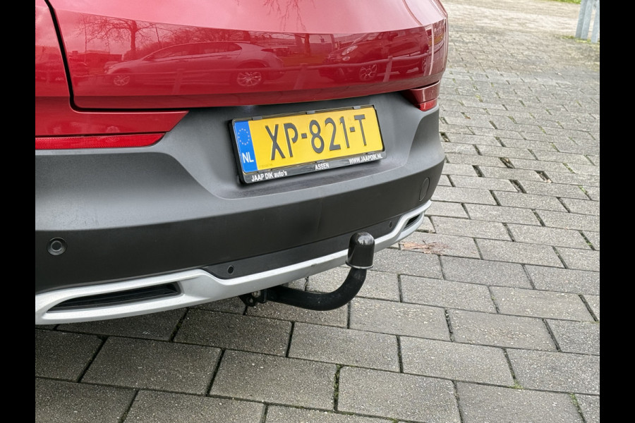 Opel Grandland X BWJ 2019 | 1.2T 131PK Bus Executive AUTOMAAT | TREKHAAK | CAMERA A | LEDER/STOF | NAVI | CLIMA | STOELVERW | CARPLAY | PRIVACY GLASS |