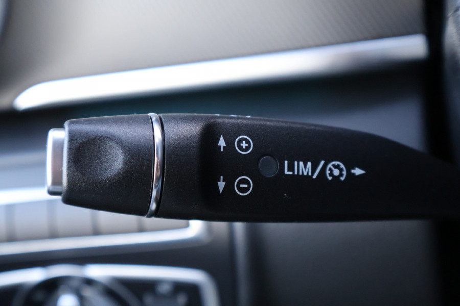 Mercedes-Benz V-Klasse 250d Lang DC Avantgarde Airco Navigatie 360Gr Camera