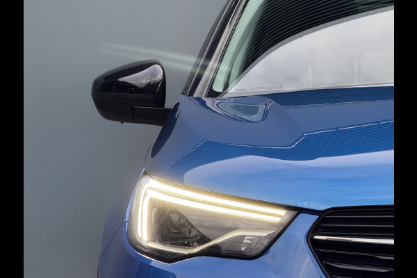Opel Grandland X BWJ 2019 | 1.2T 131PK Bus. Executive | TREKHAAK | PANO DAK | CLIMA | NAVI | 18'' LMV | CARPLAY | SPORTSTOELEN | PDC 2X