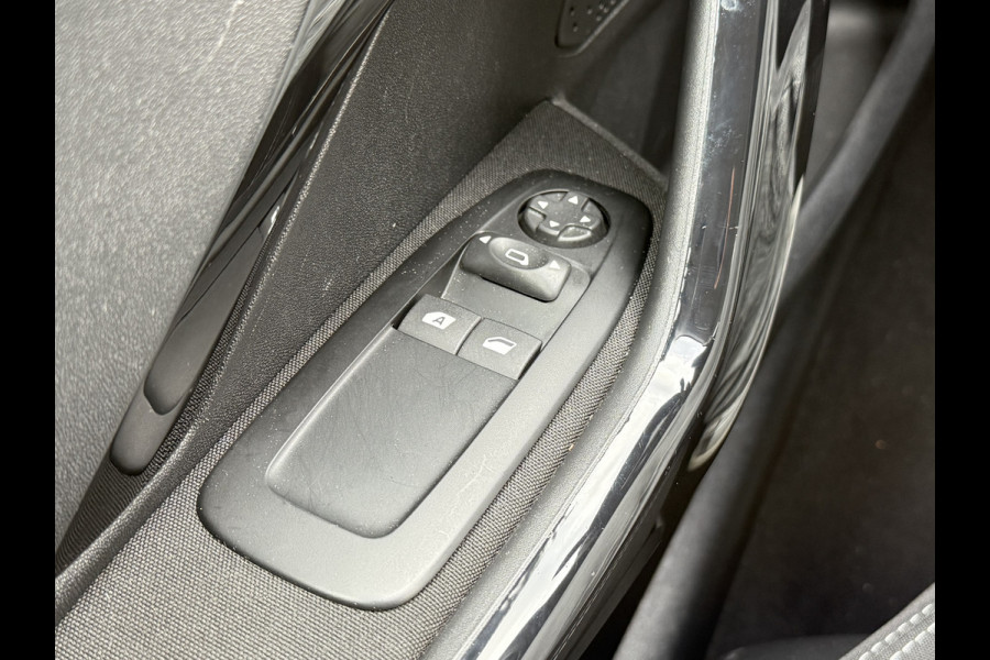 Peugeot 208 BWJ 2019 / 82 PK 1.2 Active | Nwe distributieriem | AIRCO | NAVI | CRUISE | PDC | ELEKTRISCH PAKKET