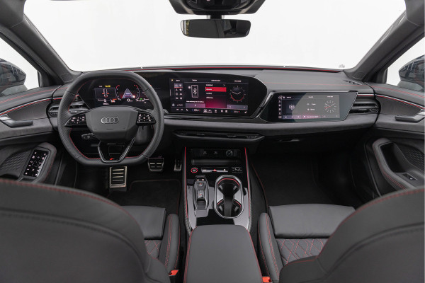 Audi A6 Avant 3.0 TFSI 367pk S-line Pano Luchtv. 4-wielsturing B&O HuD