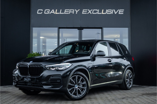 BMW X5 xDrive45e Executive - Panorama | Luchtvering | Memory | 360 Camera | M Sport Interieur