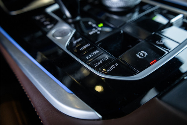 BMW X5 xDrive45e Executive - Panorama | Luchtvering | Memory | 360 Camera | M Sport Interieur