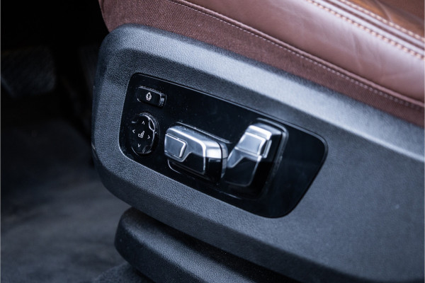 BMW X5 xDrive45e Executive - Panorama | Luchtvering | Memory | 360 Camera | M Sport Interieur