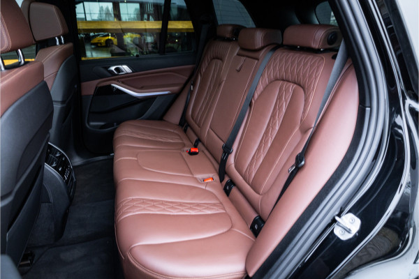BMW X5 xDrive45e Executive - Panorama | Luchtvering | Memory | 360 Camera | M Sport Interieur