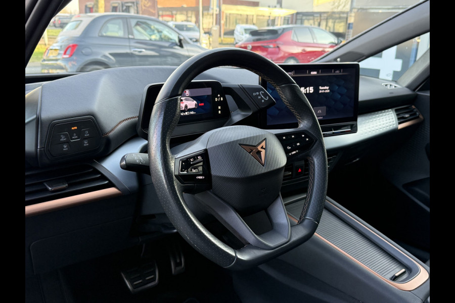 CUPRA Born BWJ 2022 | SOH 92,4% BUS Adrenaline 204PK 62 kWh | PANO DAK | CAMERA A | 19'' LMV | STOELVERW | NAVI | CLIMA | CARPLAY |